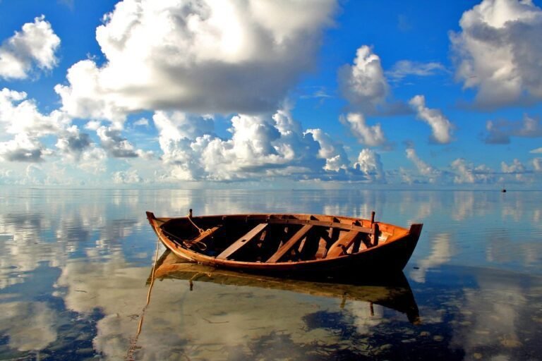 Bokkuraa: The Small Boat That Carried the Maldives